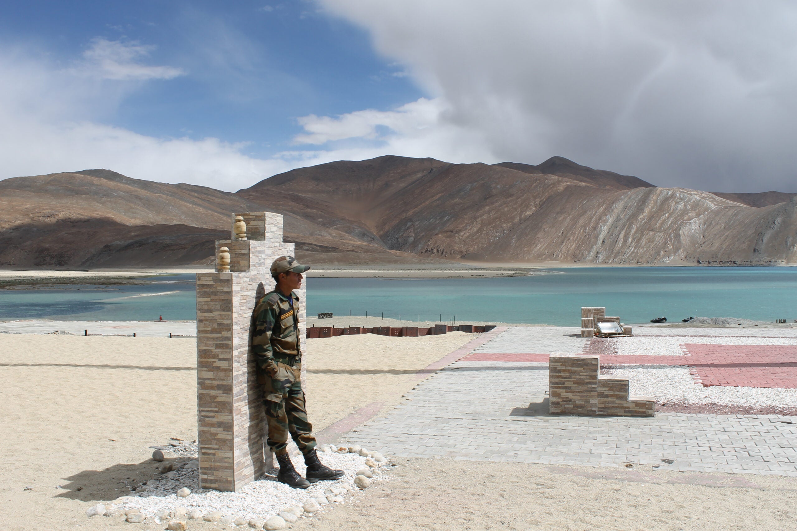 The,Indian,Army,And,Soldiers,Patrolling,Near,The,Border.