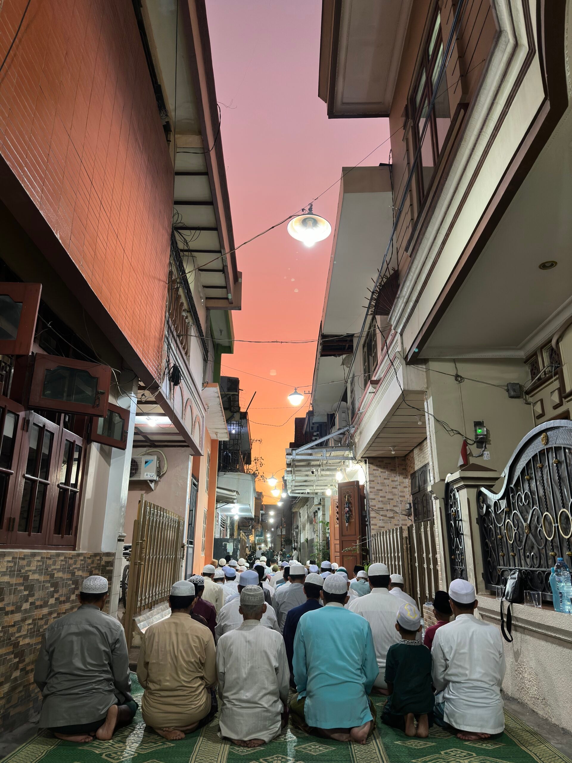 Research Maghrib Prayer Surabaya SKM
